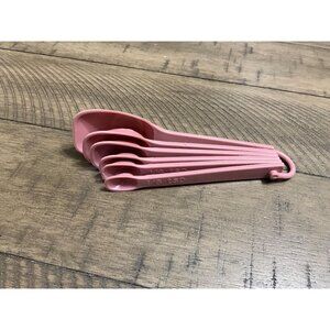 Rubbermaid Pink  Measuring Spoon Set 1 Tbs 1/2 Tbs 1 Tsp 1/2 1/4 1/8Tsp Retro